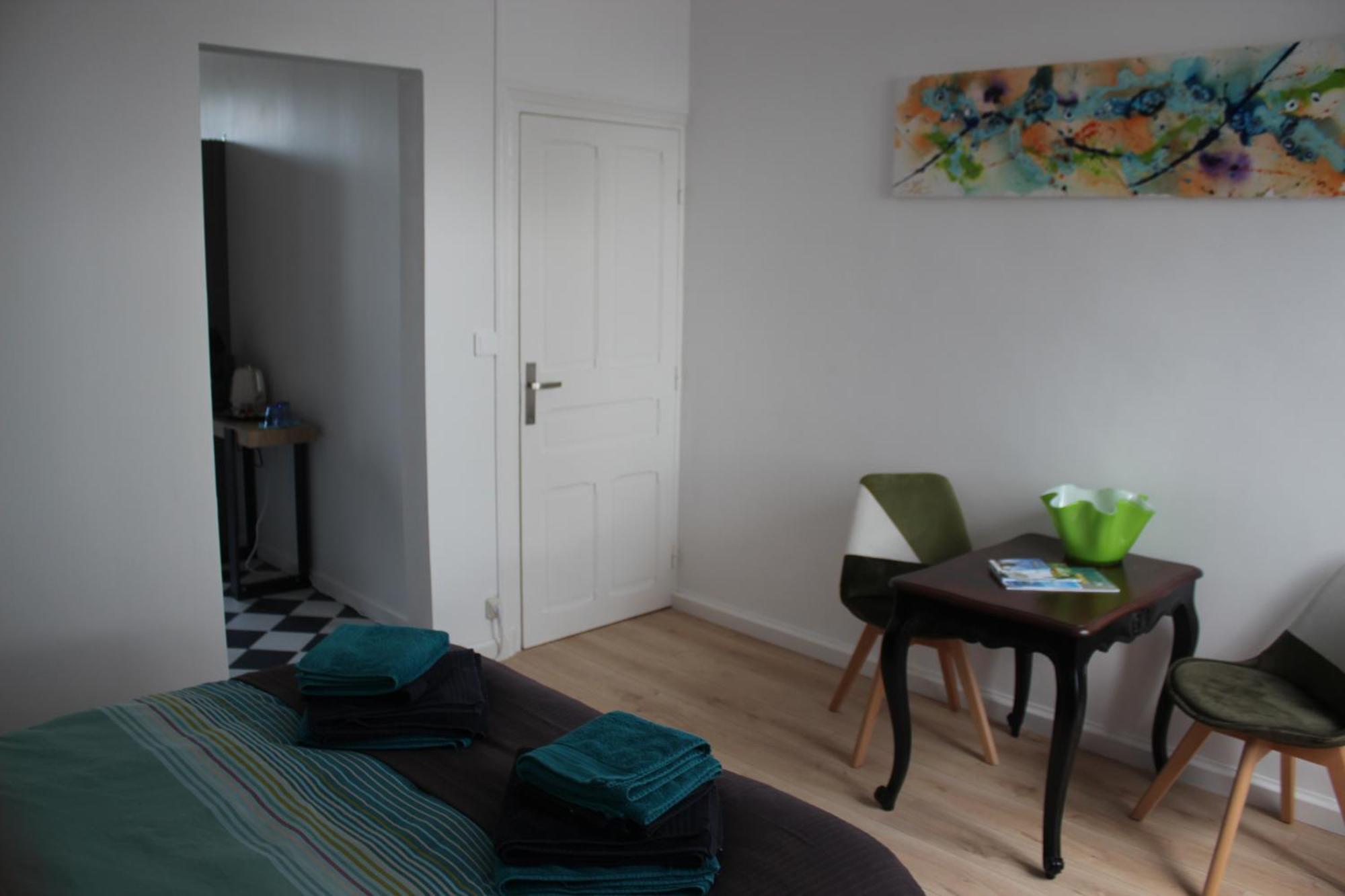 Bnb Maison D'Art Breakfast In The Art Gallery Ploubazlanec Εξωτερικό φωτογραφία